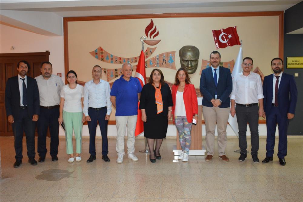 Fen Fakültesi'nin Eskişehir İl Milli Eğitim Müdürlüğünü Ziyareti