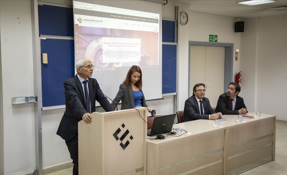 Rektör Prof. Dr. ÖZCAN Fen Fakültesi Öğretim Elemanları ile Bir Araya Geldi