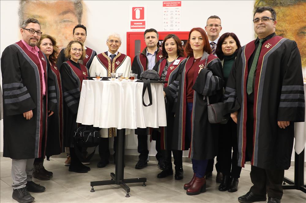 Fen Fakültesi Öğretim Üyeleri Dünyanın En Etkili Bilim İnsanları Listesinde